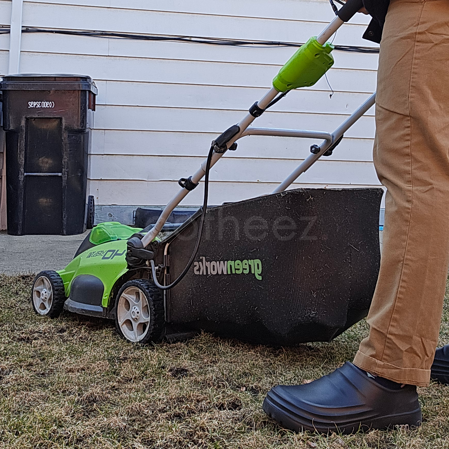Sootheez Premium Healthy Clogs